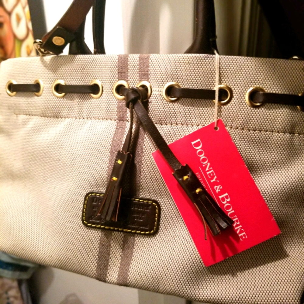 Dooney and Bourke Bag
